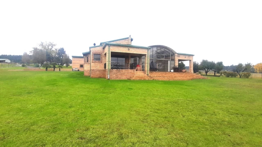 4 Bedroom Property for Sale in Bethlehem Free State